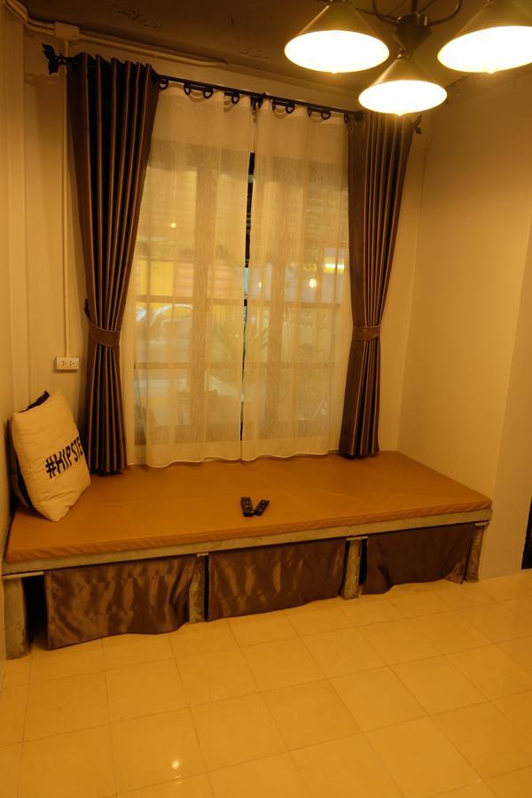 Nanrada Hometel Krabi town Buitenkant foto